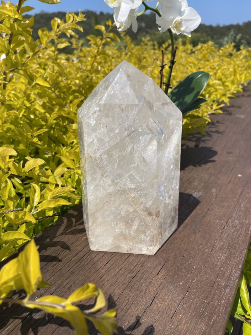 this is Clear Quartz Channeling Generator – Gateway to Infinite Possibilities (3.85kg)