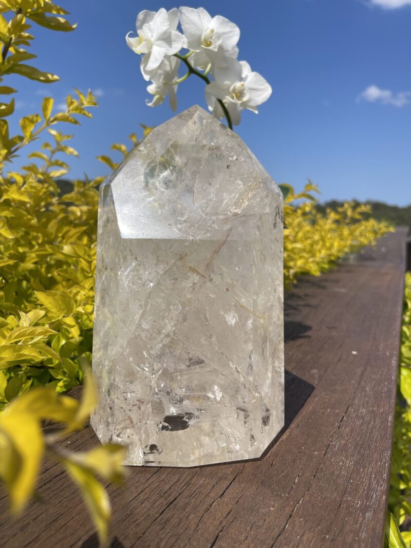 this is Clear Quartz Channeling Generator – Gateway to Infinite Possibilities (3.85kg) d