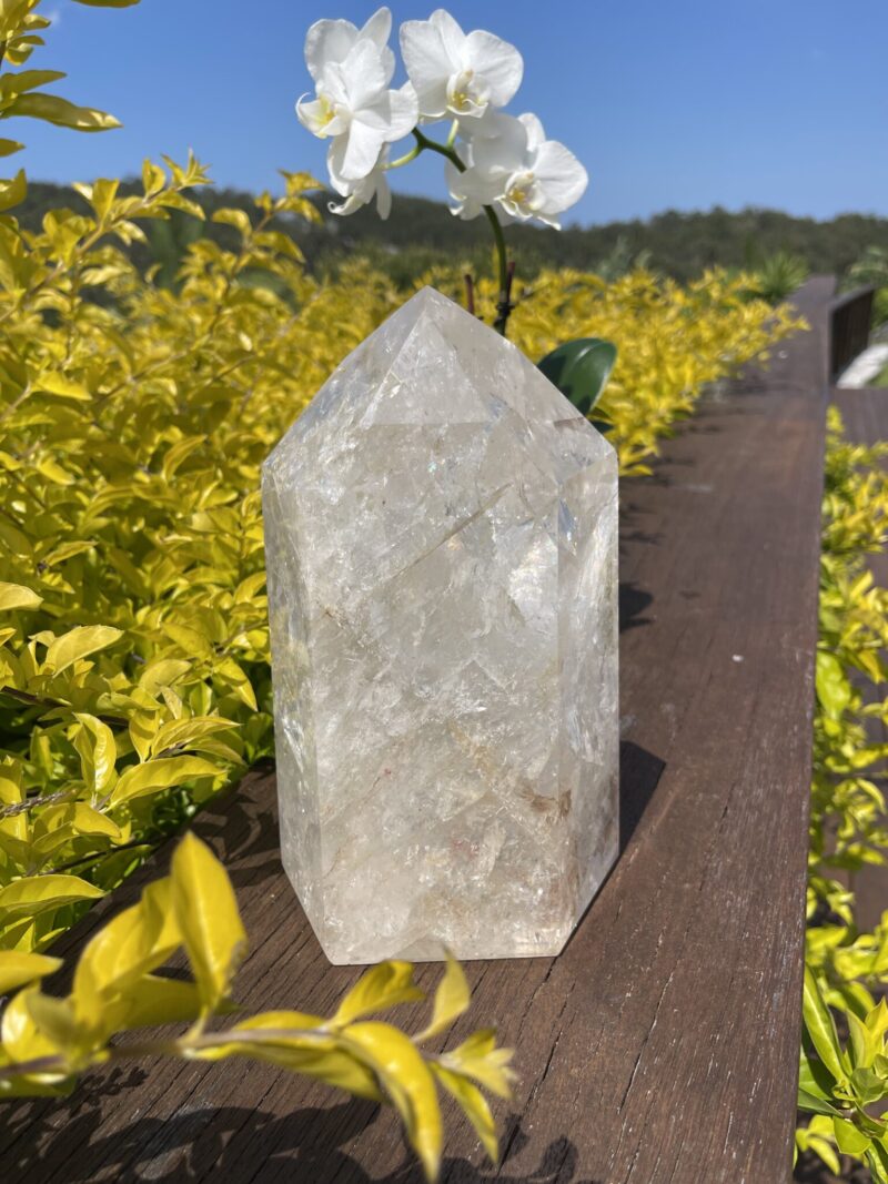 this is Clear Quartz Channeling Generator – Gateway to Infinite Possibilities (3.85kg)