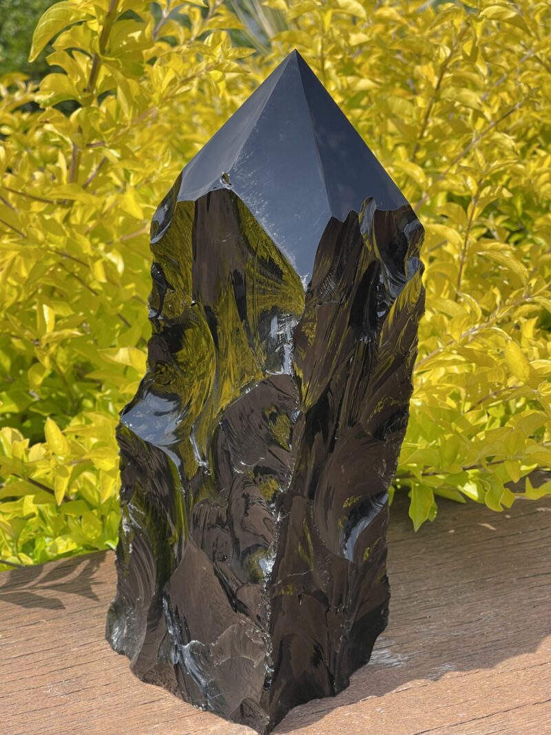 This is Grounding and Protection with Raw Black Obsidian Generator 5.2kg a