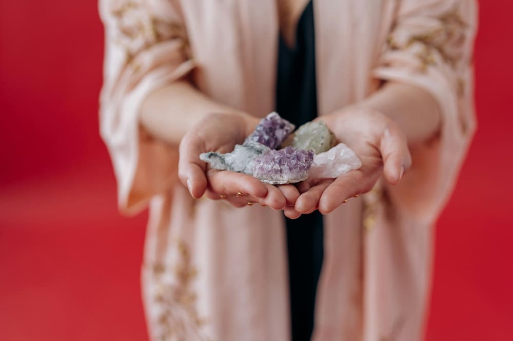 Meaningful Crystals to Gift Your Siblings in Australia this Christmas