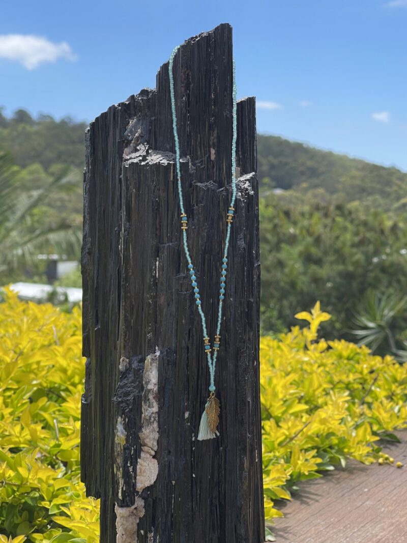 This is Cute Light Turquoise Bead Necklace