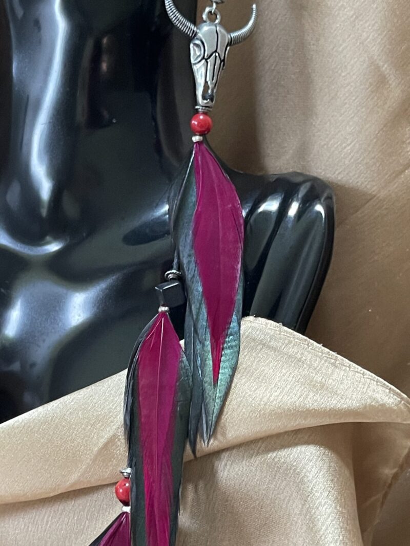 This is Single Ancient Way Feather Earring