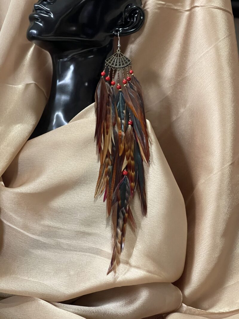 These are Oriental Fan with Coral Beads Feather Earrings