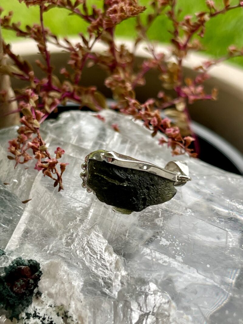 this is Cosmic Essence: Moldavite Pendant in Silver M551