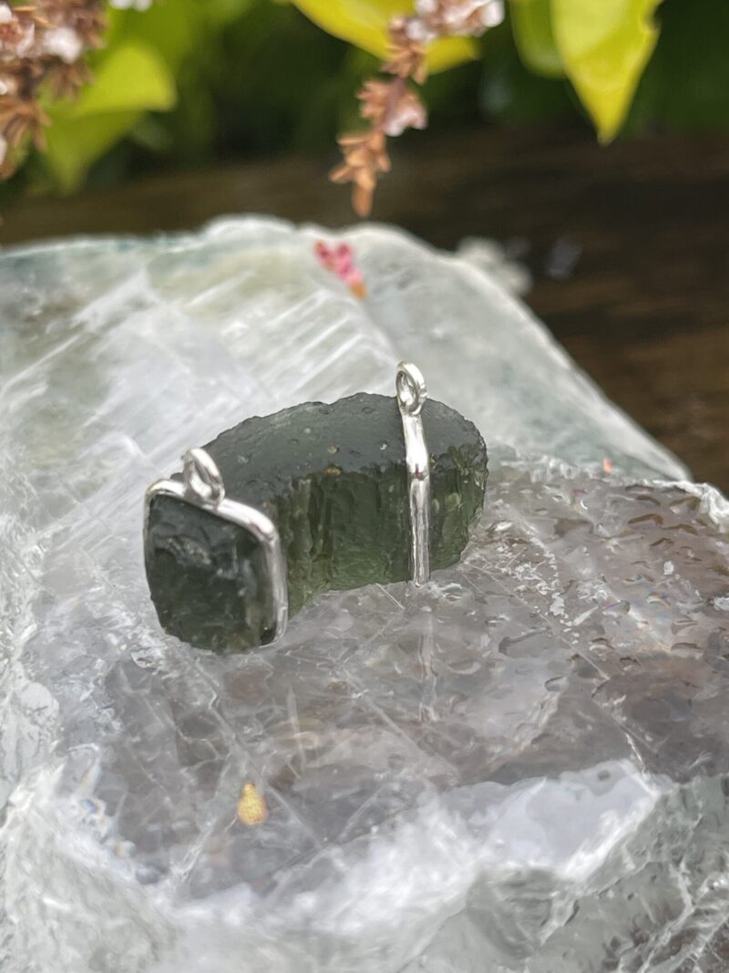 This is Galactic Radiance: Moldavite Pendant in Silver M531