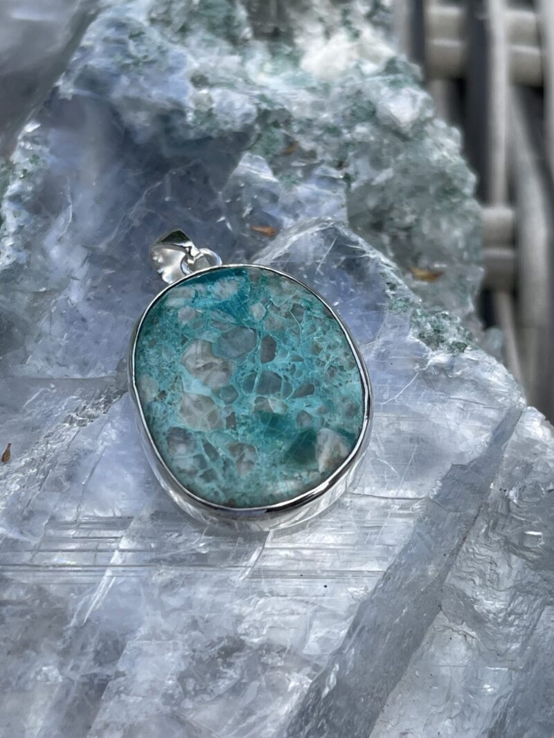 Round Chrysocolla in Quartz Pendant in Silver