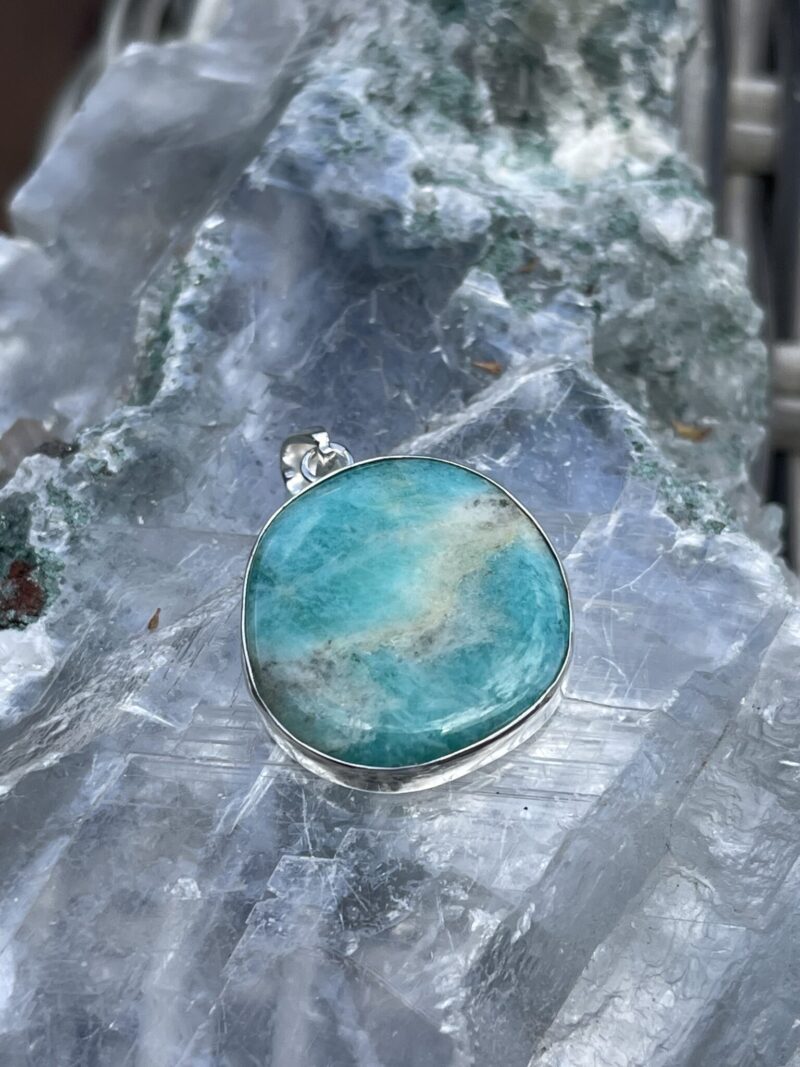 Round Amazonite Pendant in Silver