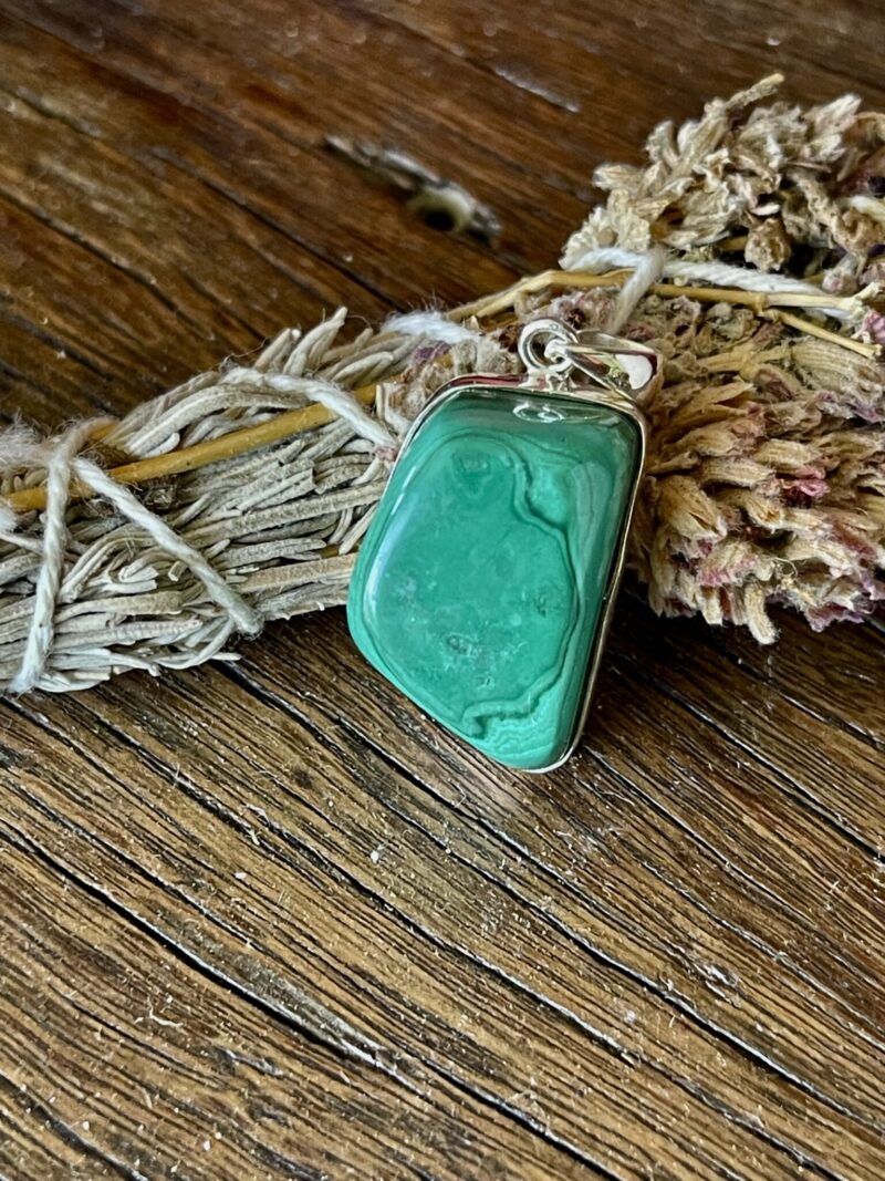 Malachite Heart Love Pendant – A Symbol of Compassion and Harmony