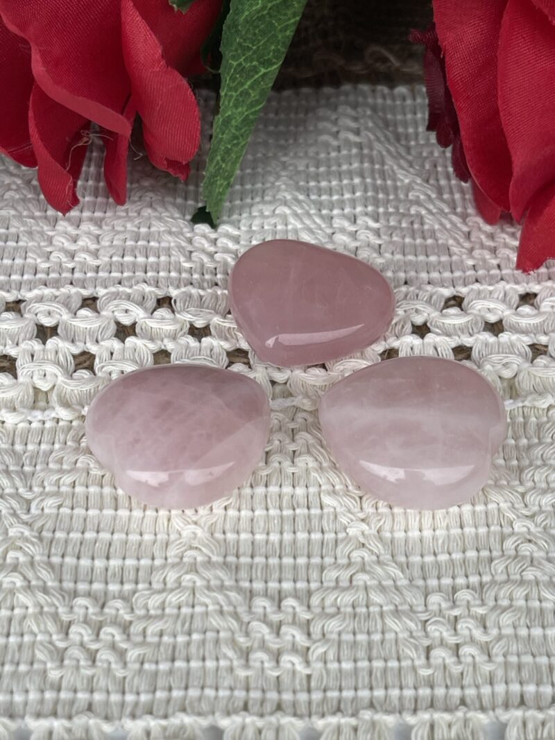 Hold Love Close: Rose Quartz Heart (3cm)