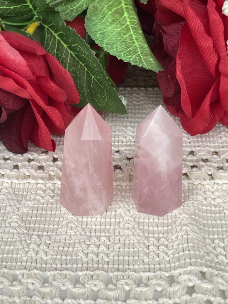 Elevate Love’s Energy: Rose Quartz Generator Tower 5cm