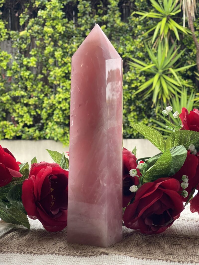 Captivating Rose Quartz Tower – 27cm