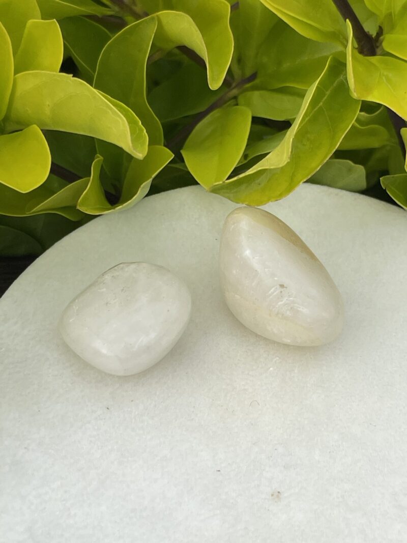 Cryolite Tumble Stone – Rare Crystal for Spiritual Awakening and Inner Peace