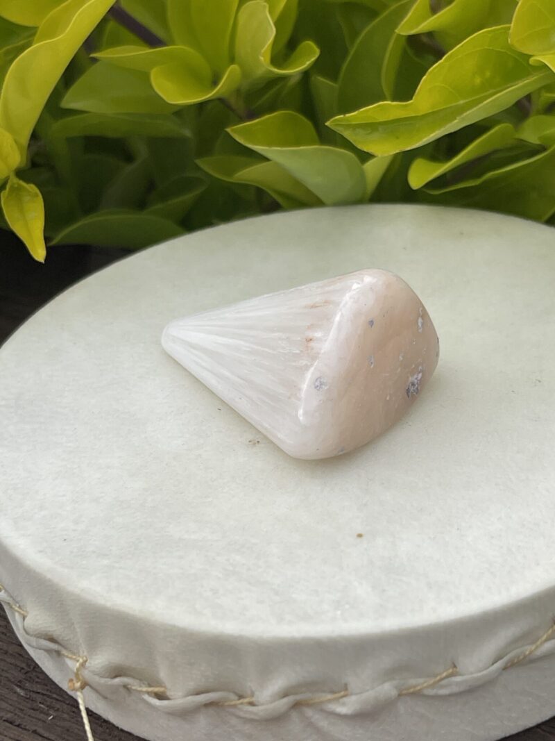 Scolecite Tumble Stone – Serenity, Spiritual Awakening, and Inner Harmony