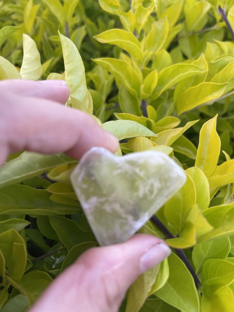 4cm Selenite Window – Seer's Stone Unveil the Mystical Power of Selenit