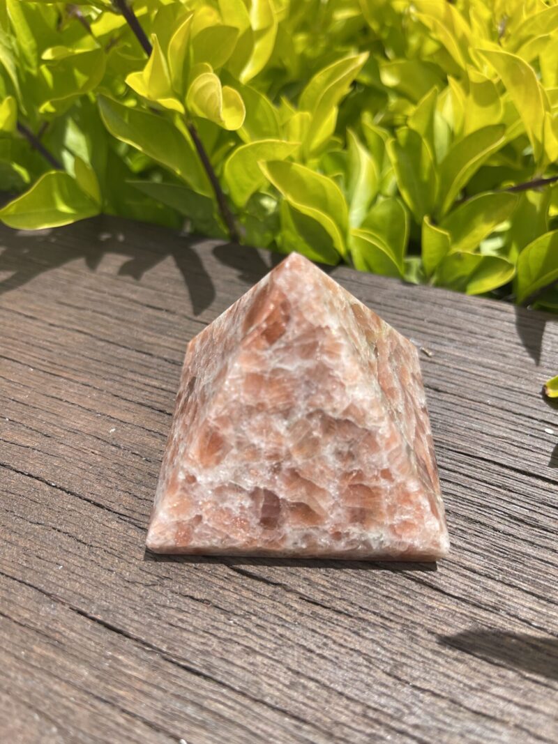 Radiate Vitality: Sunstone Pyramid of the Sun (5.5cm)