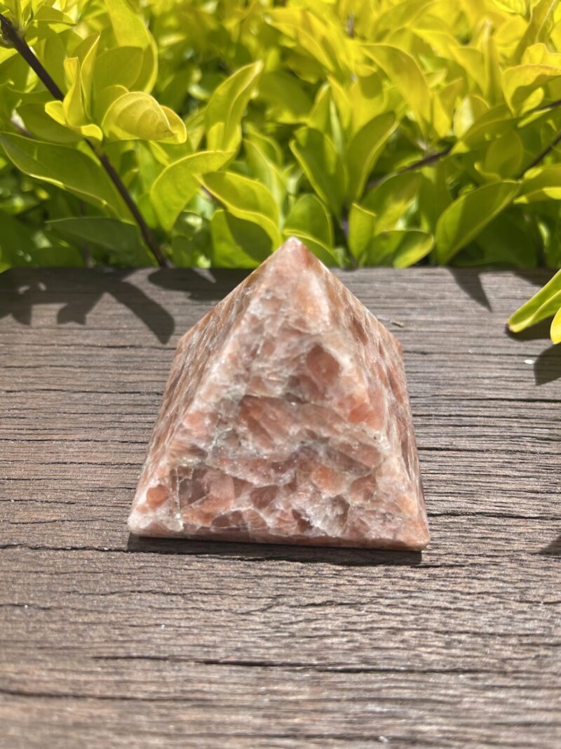 Radiate Vitality: Sunstone Pyramid of the Sun (5.5cm)