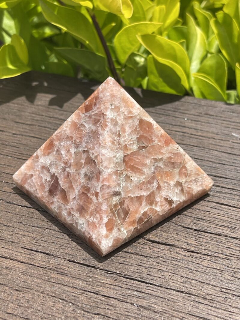 Radiate Vitality: Sunstone Pyramid of the Sun (5.5cm)